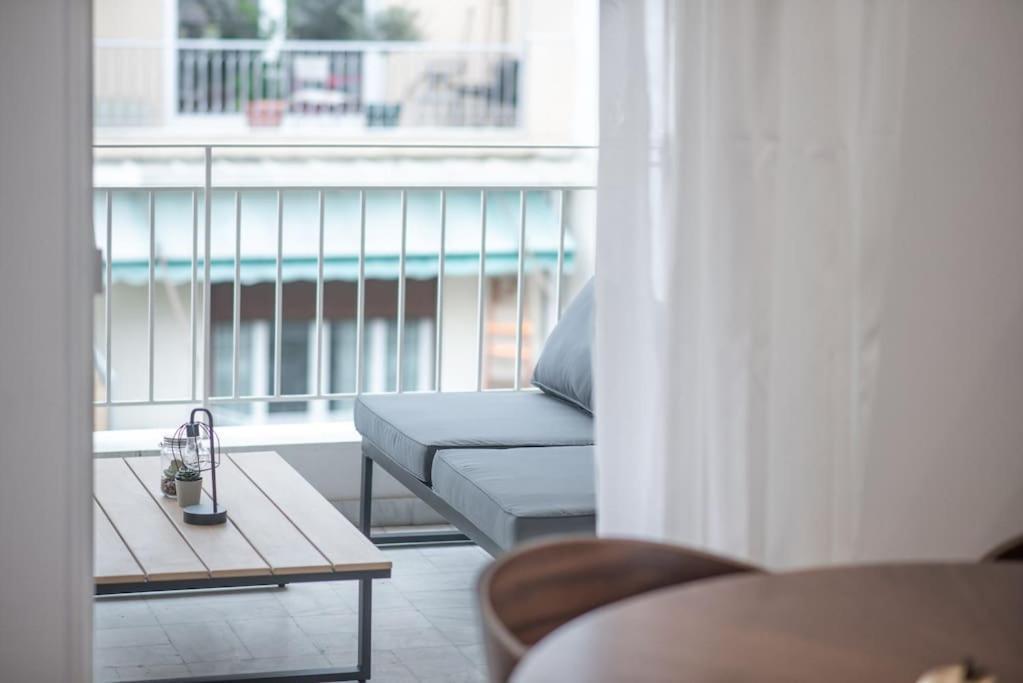 Spacious Penthouse Near Downtown Aten Exteriör bild