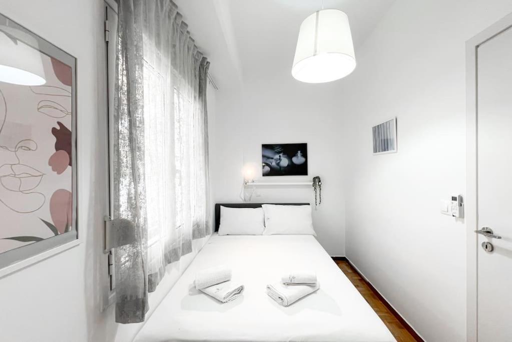 Spacious Penthouse Near Downtown Aten Exteriör bild